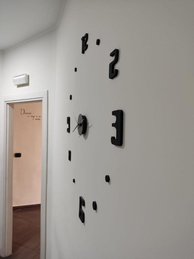 Civico 83 Bed & Breakfast Reggio Calabria Exterior photo