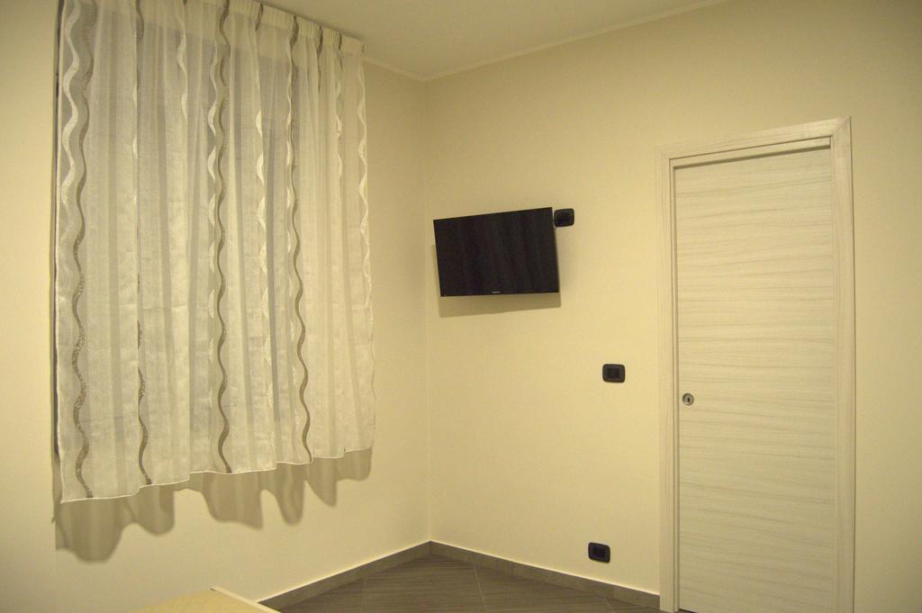 Civico 83 Bed & Breakfast Reggio Calabria Exterior photo
